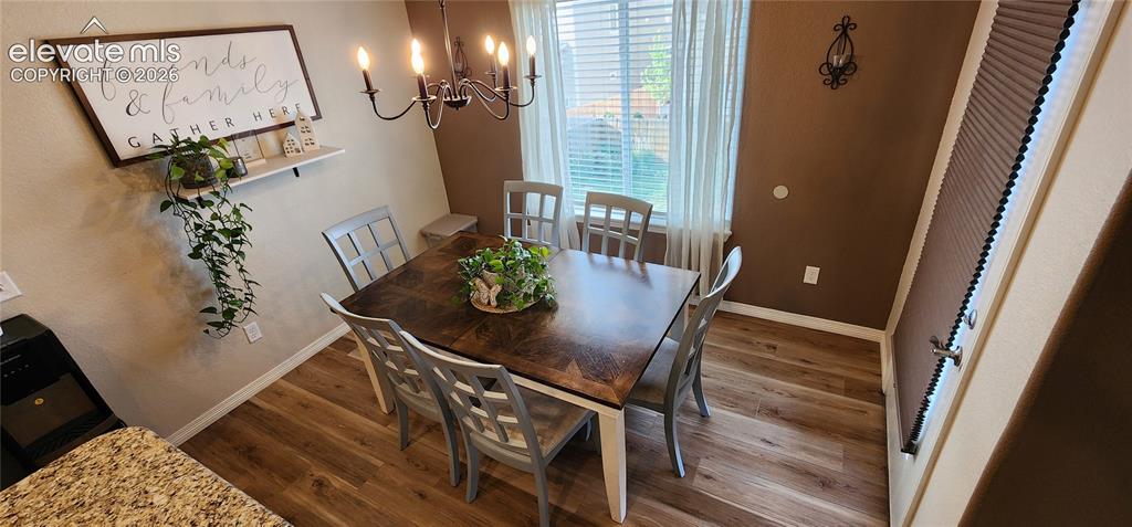 Image 12 of 48: Dining Area