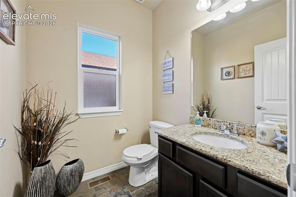 Image 18 of 48: Main Level Bathroom
