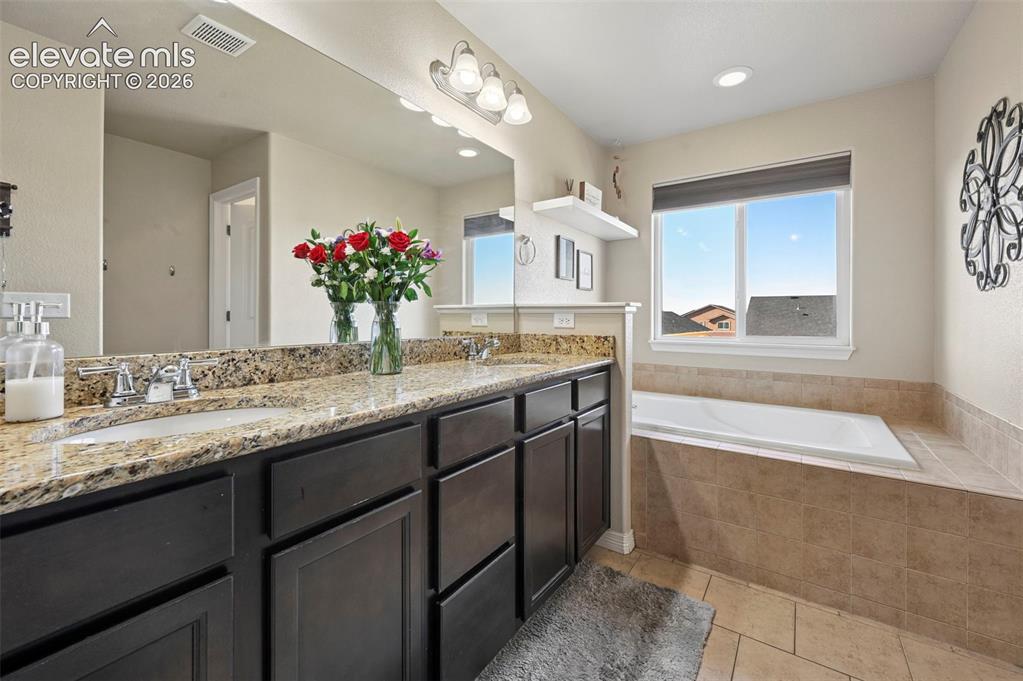 Image 22 of 48: Master Bathroom