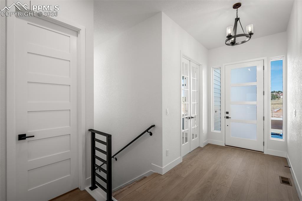 Image 2 of 36: Entry