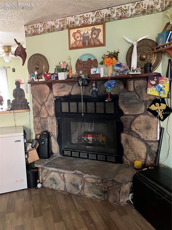Image 4 of 13: Fireplace