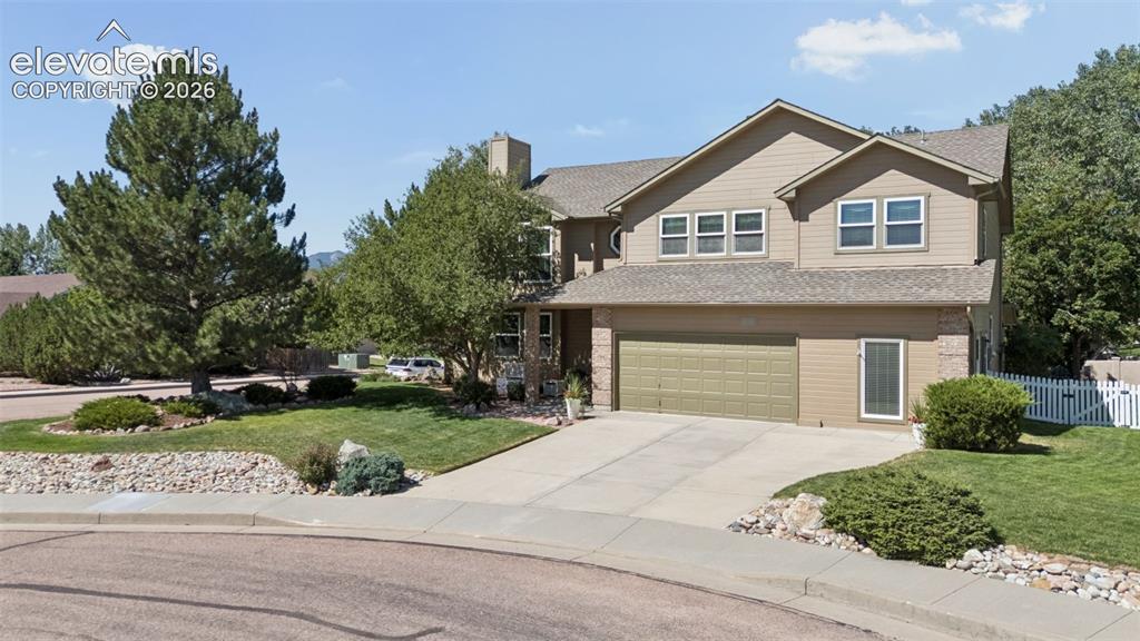 Image 1 of 49: Lovely Curb Appeal!