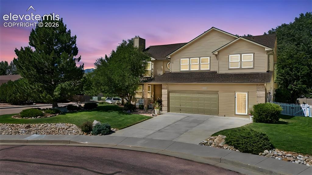 Image 2 of 49: Great Curb Appeal Day or Night!
