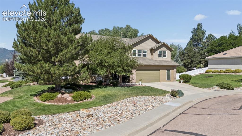 Image 3 of 49: Beautifully Landscaped!