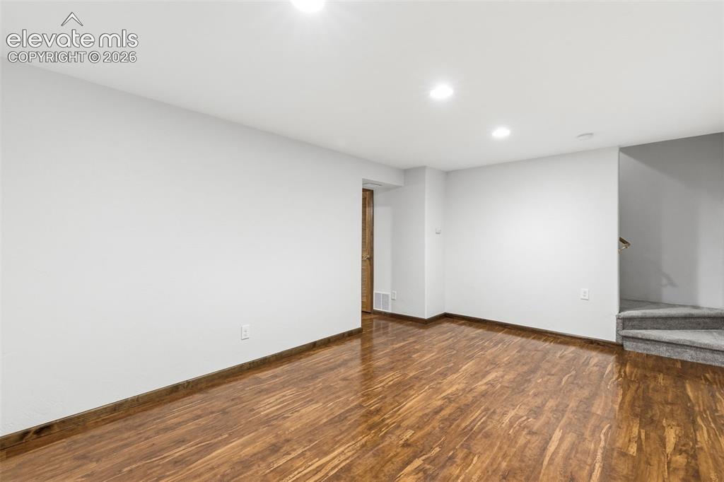 Image 37 of 46: Family Room