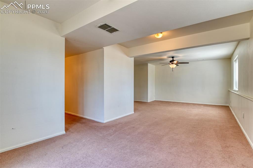 Image 38 of 49: Family Room