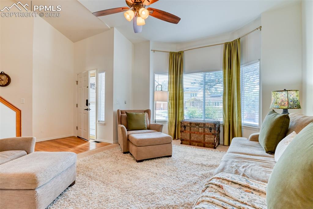 Image 4 of 49: Living Room