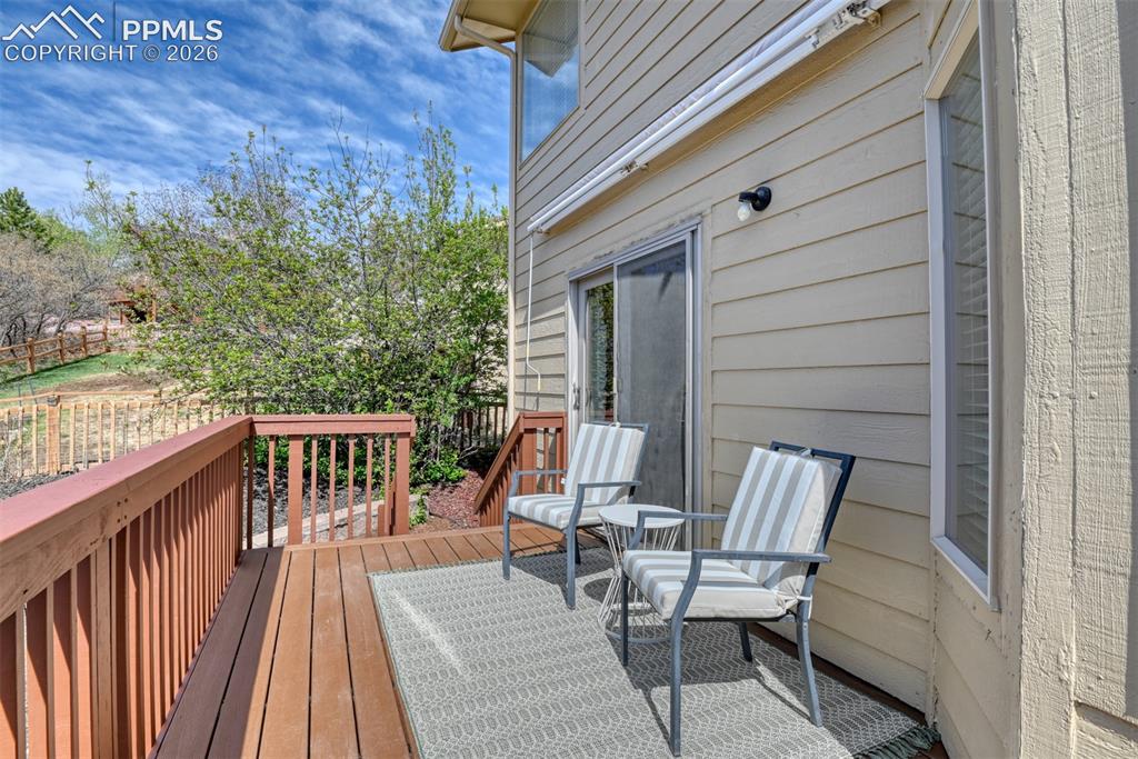 Image 43 of 49: Deck