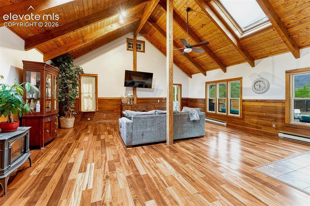 Image 11 of 50: Living Room