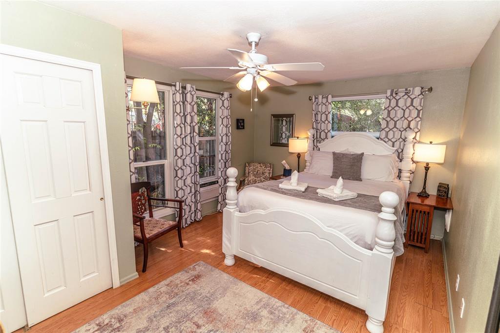 Image 18 of 46: Master bedroom main level