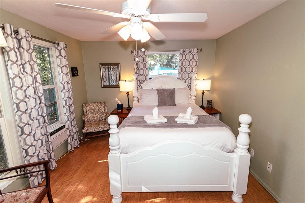 Image 20 of 46: Master bedroom main level