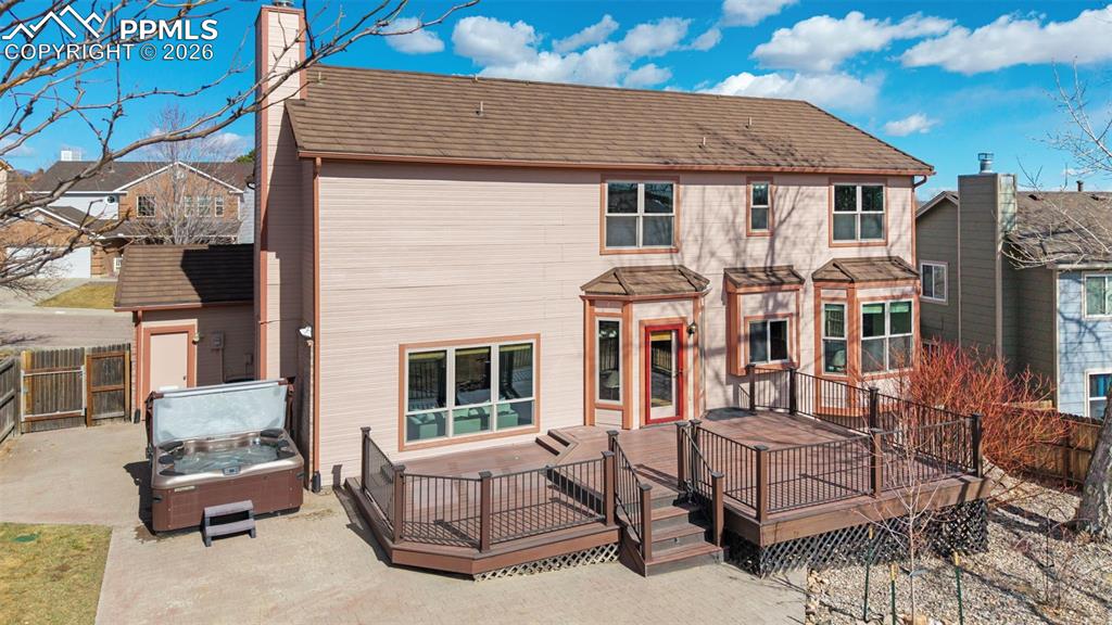 Image 36 of 43: Back of Structure