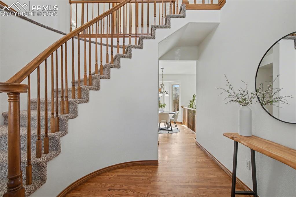 Image 4 of 43: Entry