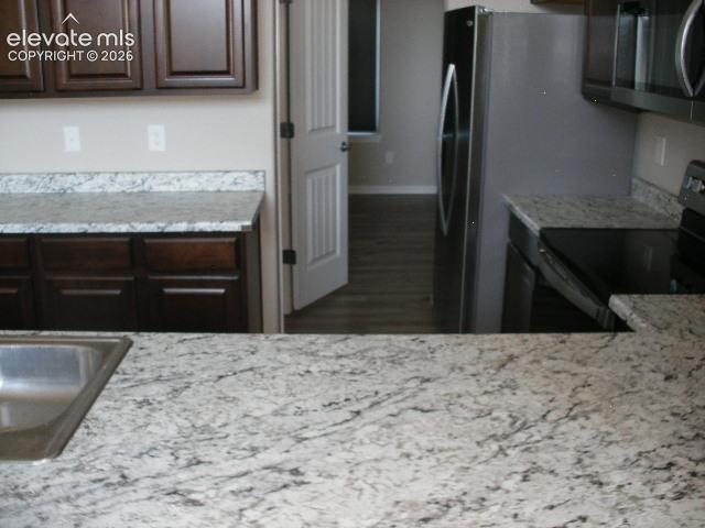Image 10 of 36: Kitchen