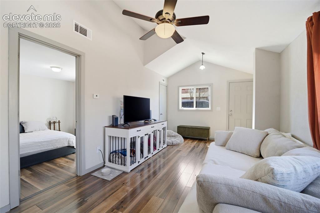 Image 16 of 30: Living Room