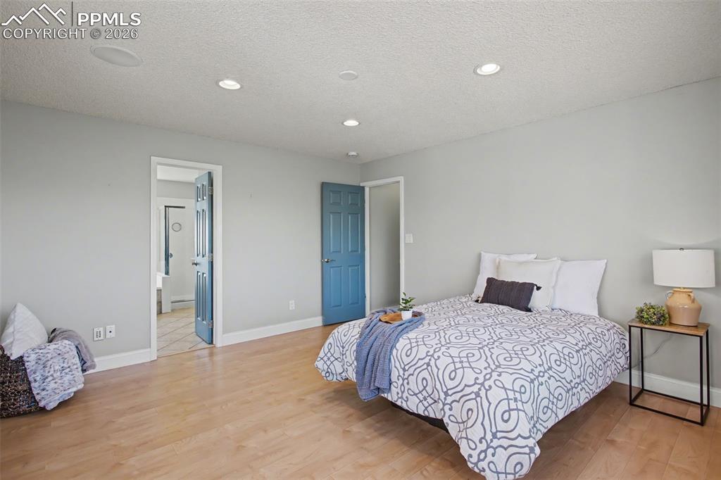 Image 19 of 37: Master Bedroom