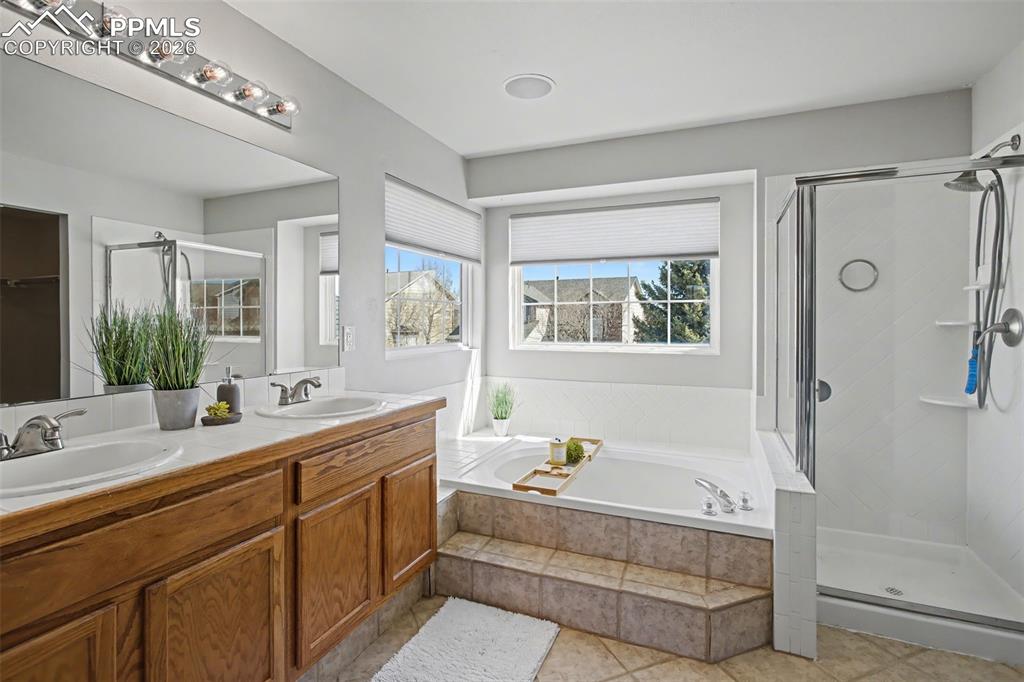 Image 21 of 37: Master Bathroom