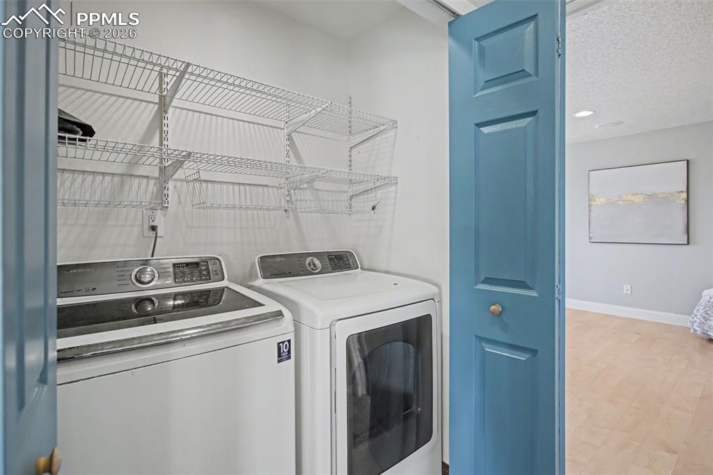 Image 28 of 37: Laundry