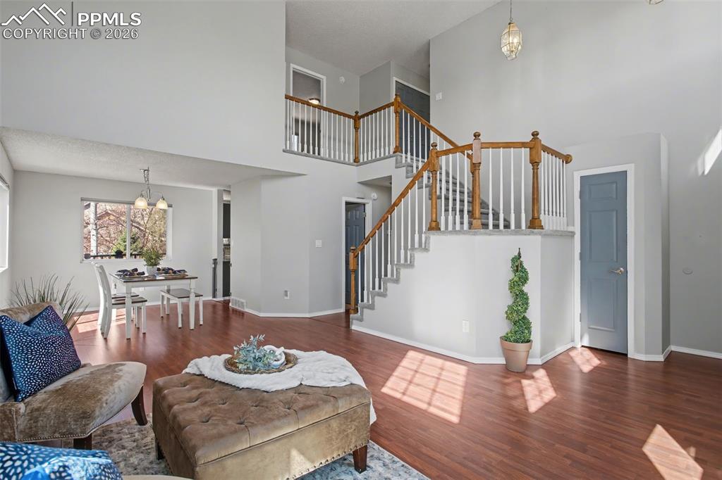 Image 5 of 37: Living Room