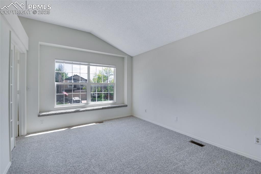 Image 18 of 40: Master Bedroom