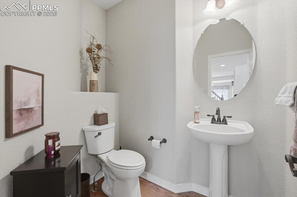 Image 15 of 46: Bathroom