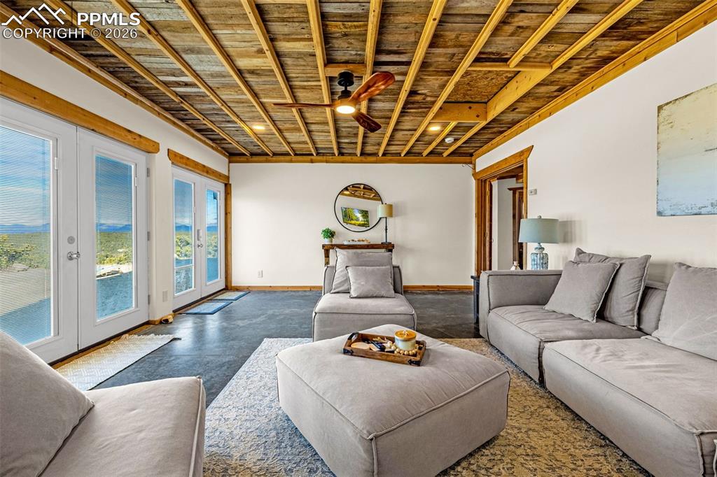 Image 8 of 42: Living Room