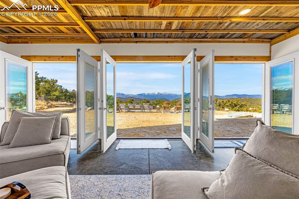 Image 9 of 42: Sun Room