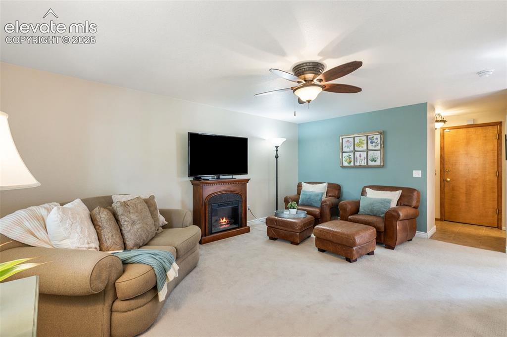 Image 16 of 47: Main level family room.
