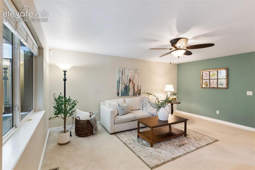 Image 16 of 50: Living Room