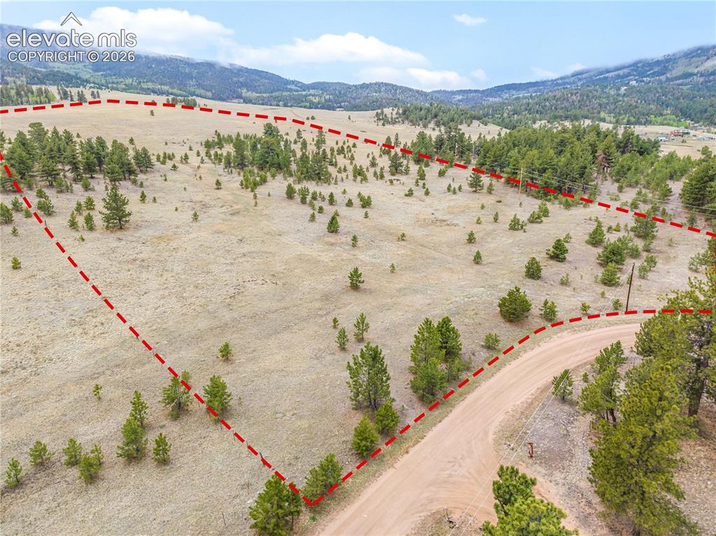 Image 4 of 36: Property Lines are Approximate and not a survey