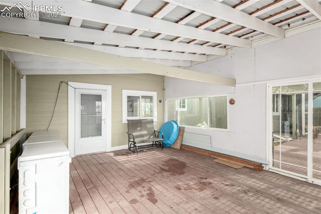 Image 26 of 41: Deck