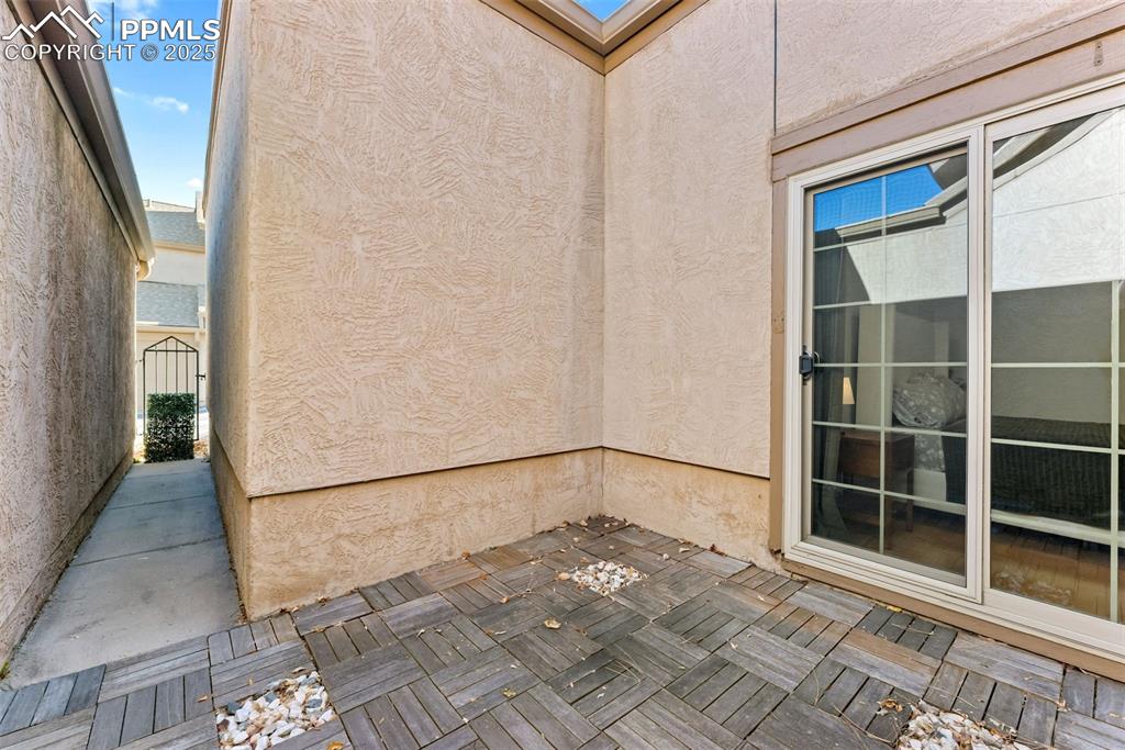 Image 31 of 37: Patio