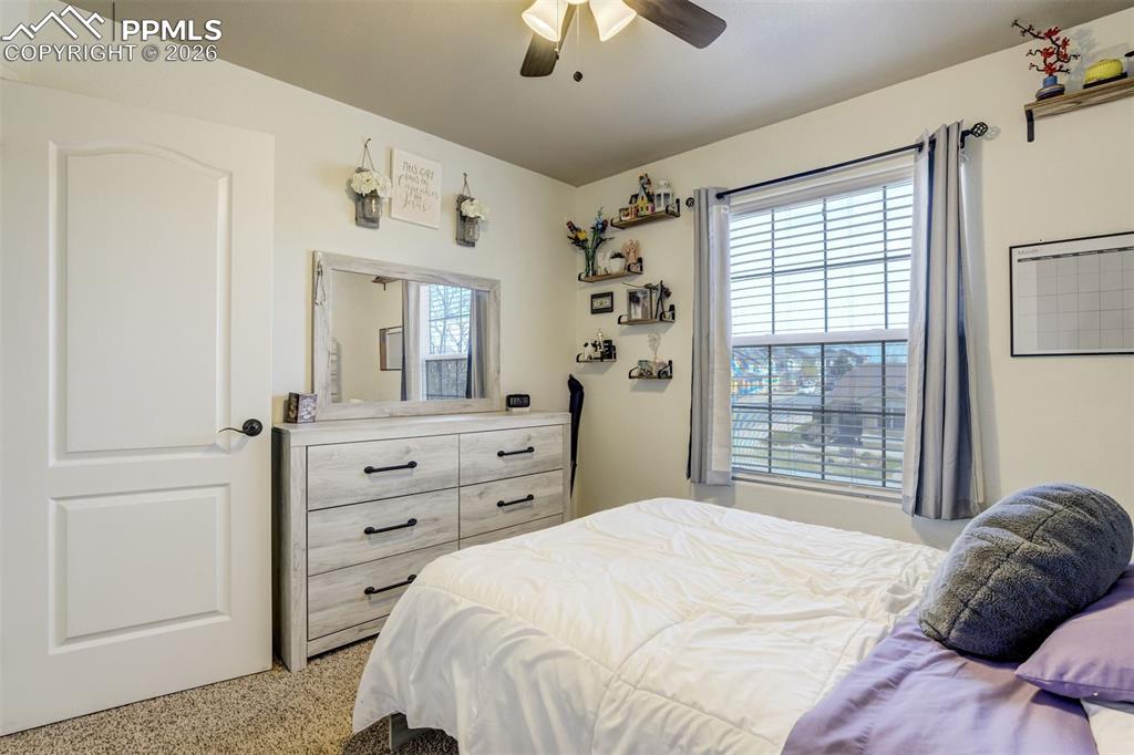 Image 31 of 47: Bedroom