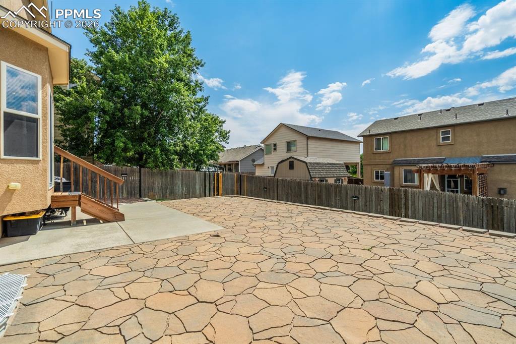 Image 42 of 47: Patio