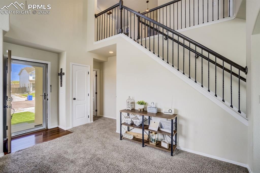 Image 5 of 47: Entry