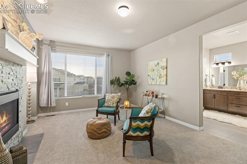 Image 18 of 50: No Description Available