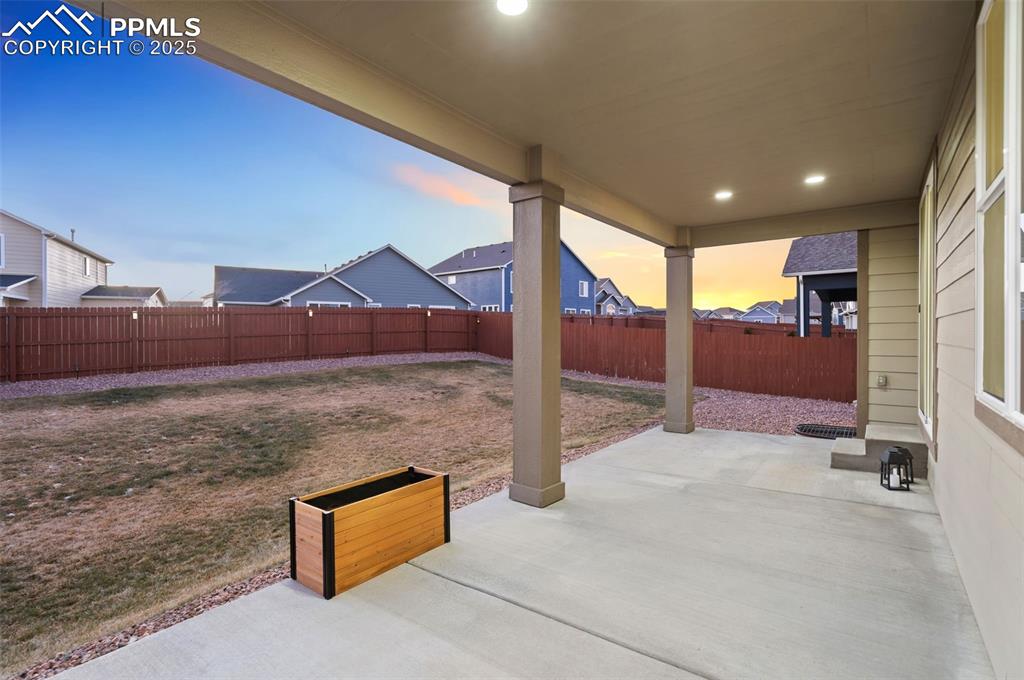 Image 34 of 50: No Description Available