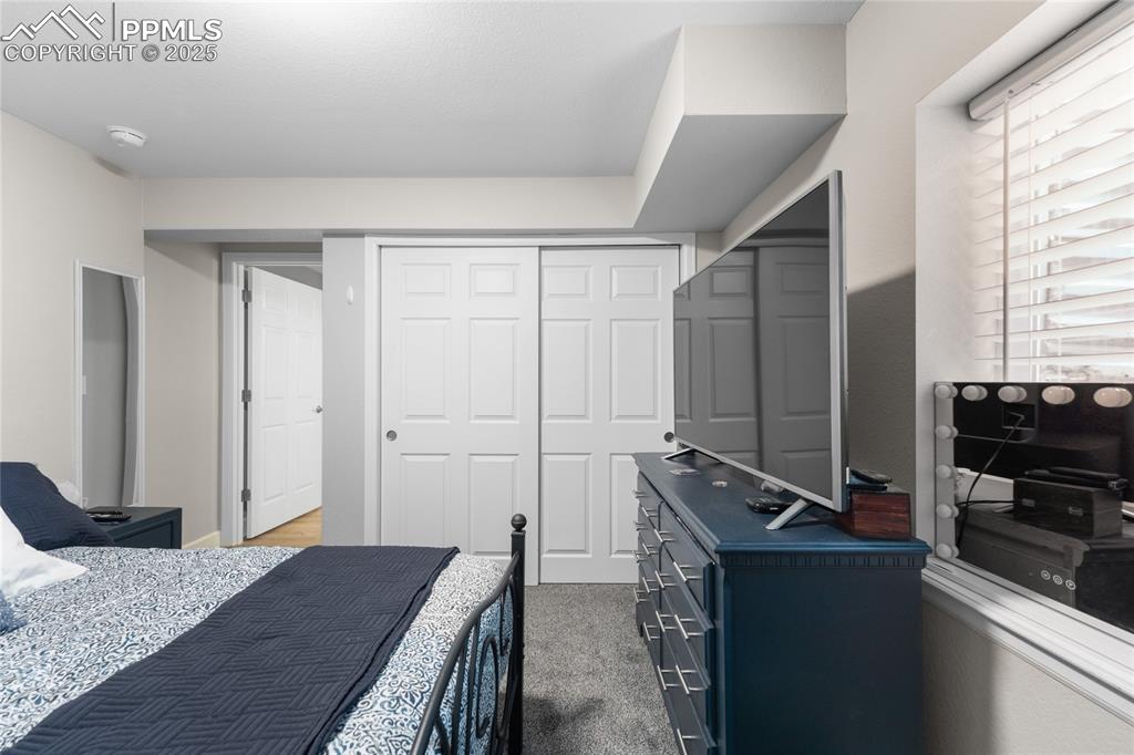 Image 42 of 50: Bedroom