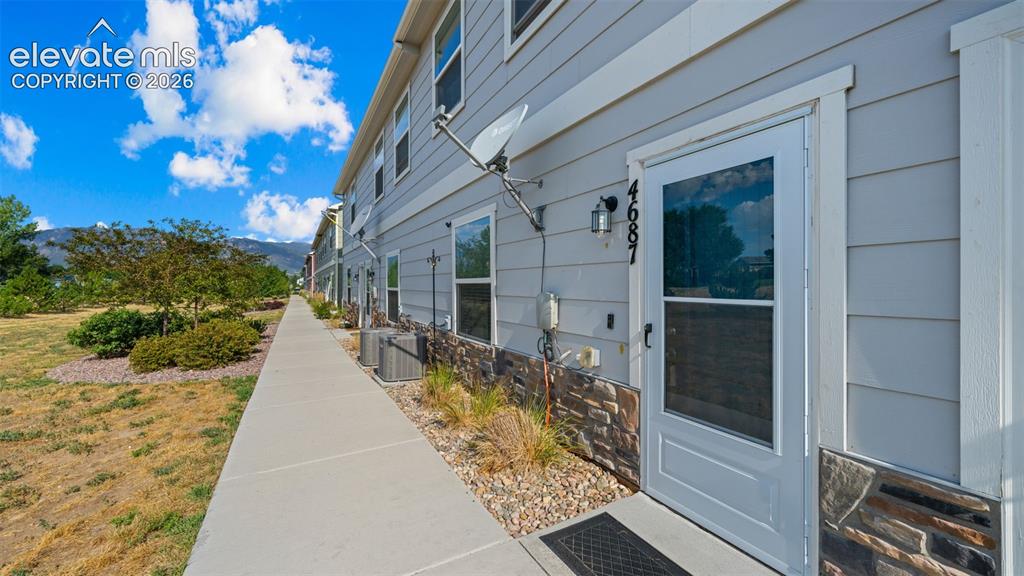 Image 1 of 18: Front of Structure