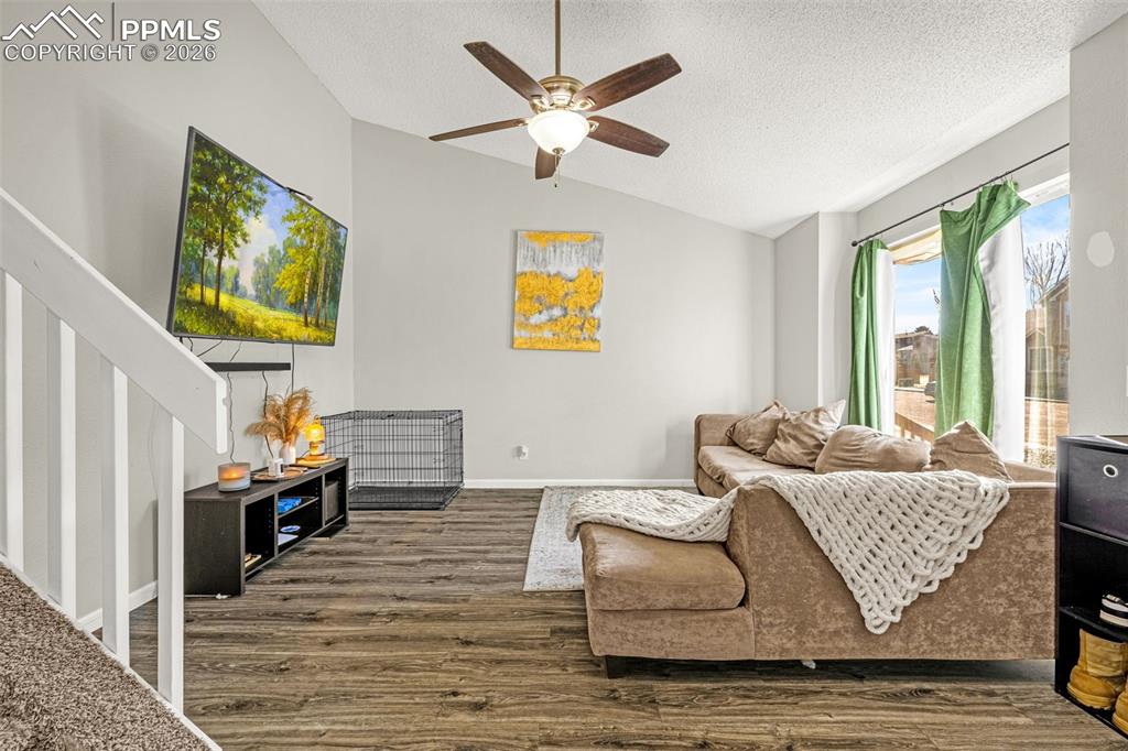 Image 4 of 35: Living Room