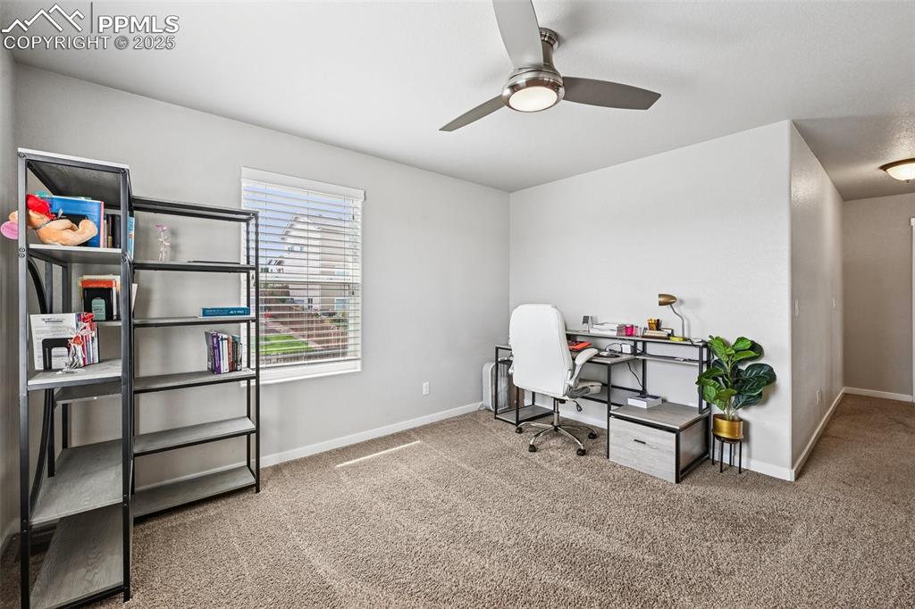 Image 16 of 38: Office