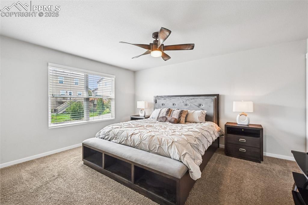 Image 17 of 38: Bedroom