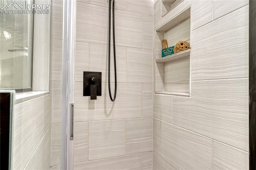 Image 31 of 50: Master Bathroom