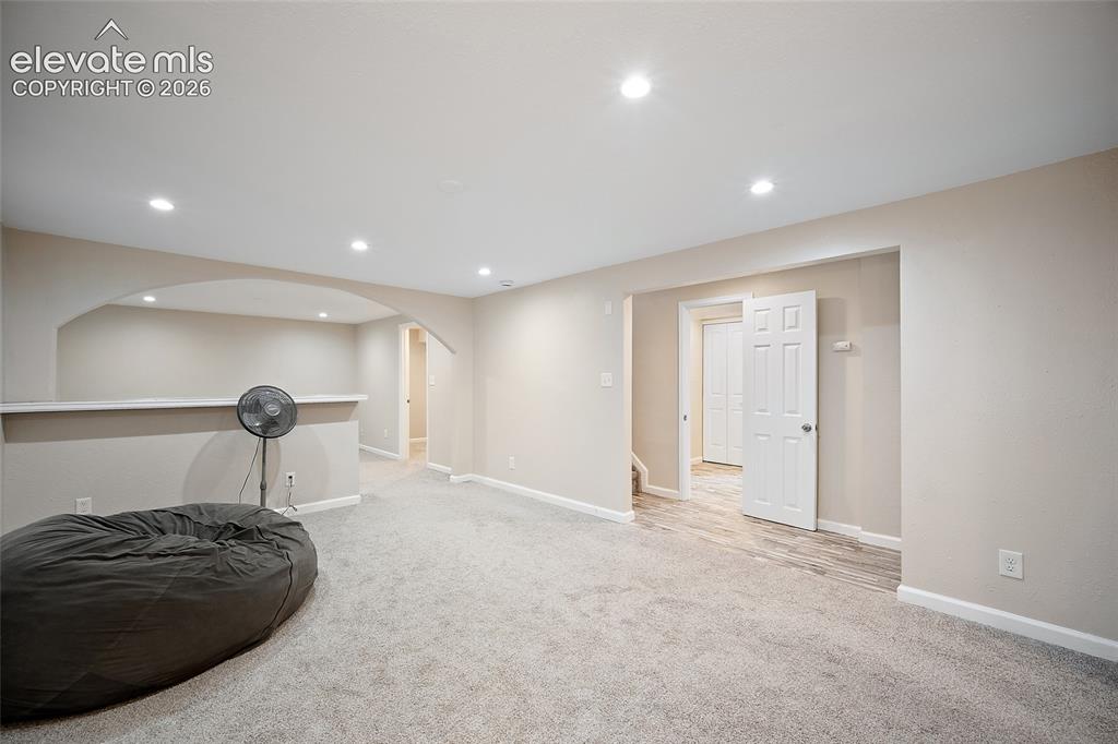 Image 15 of 23: Sitting Room