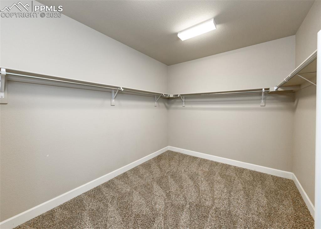 Image 36 of 45: Closet