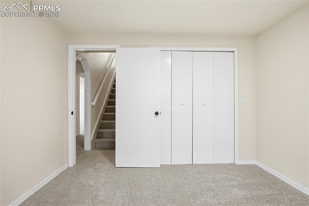 Image 16 of 36: Bedroom