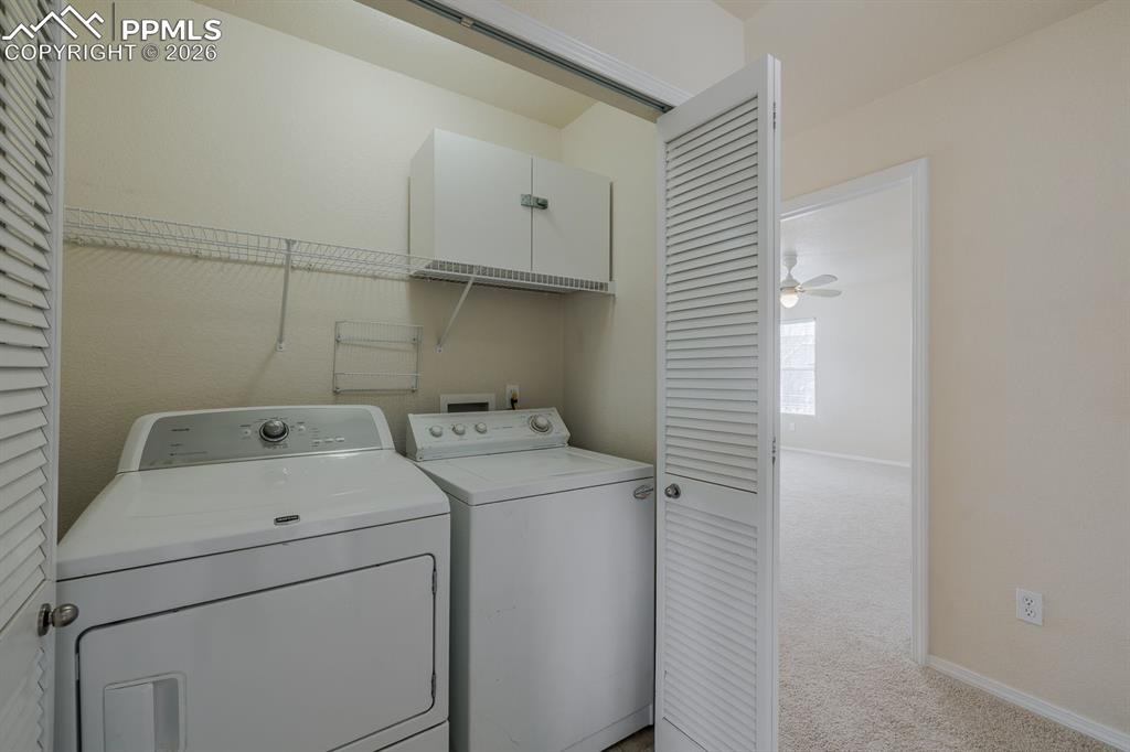 Image 23 of 31: Laundry