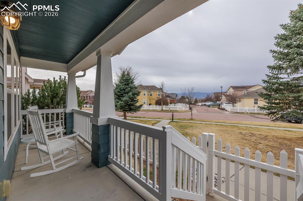 Image 29 of 31: Balcony