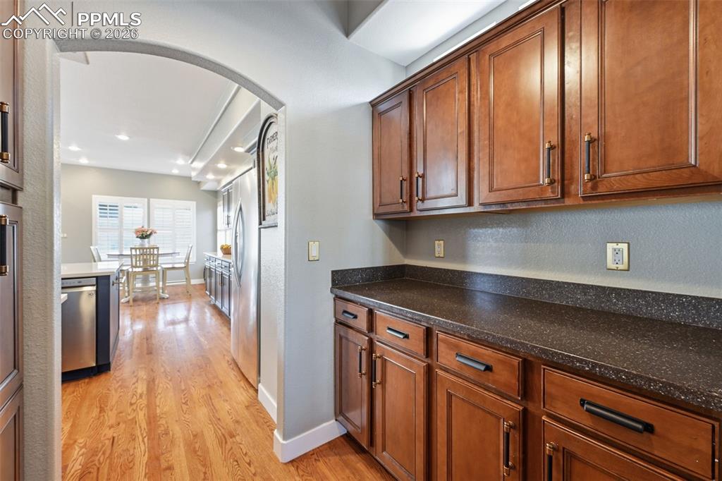 Image 12 of 48: Kitchen