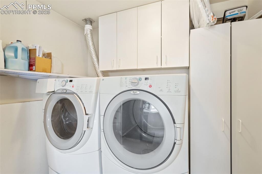 Image 39 of 46: Laundry